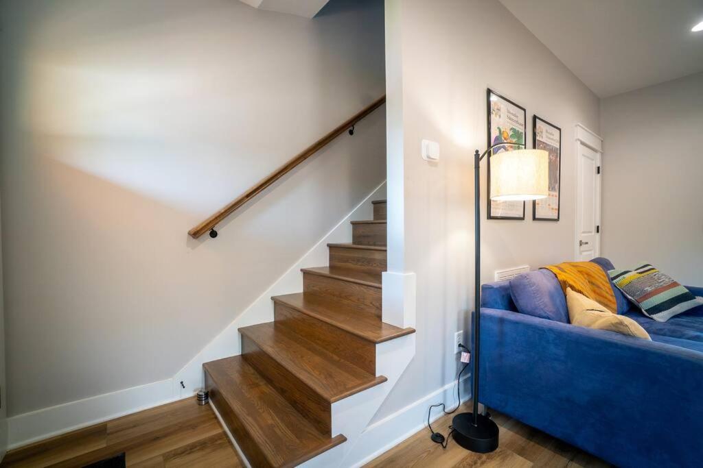 Holiday home Walk To Downtown-gated Golf